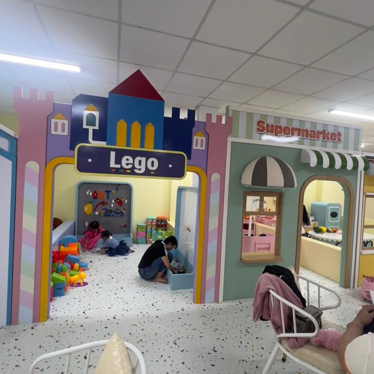 Nhà chơi Lego và khu nhập vai tại khu vui chơi Bông Hoa, Bà Rịa – Vũng Tàu