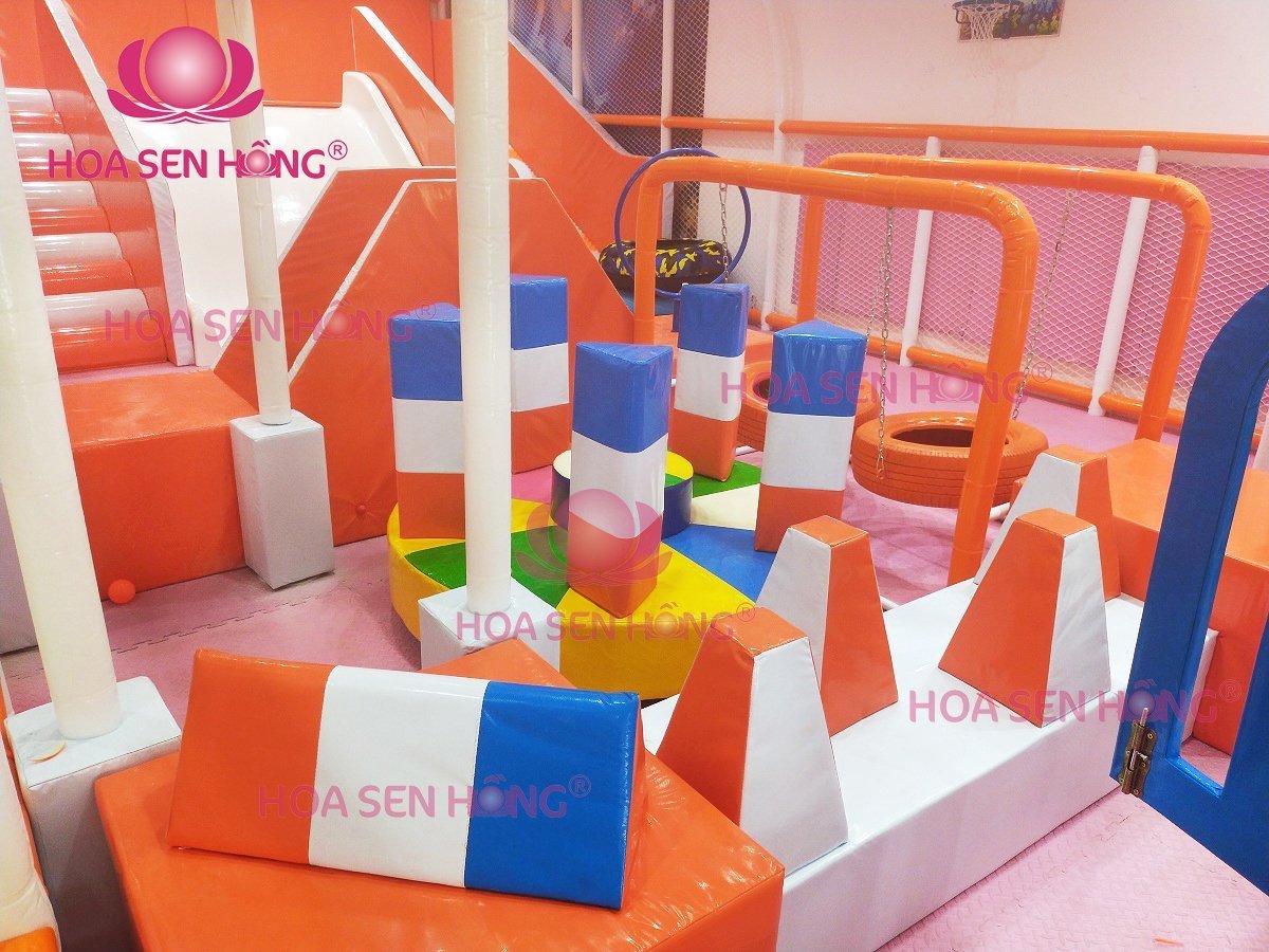 Khu vui chơi trẻ em tại Tops Market Tân Phú – ảnh 5